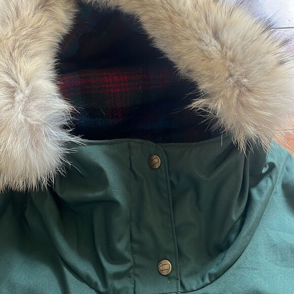 Woolrich Vintage Coyote Fur Trim Parka Green Plaid Lined Coat XL - Picture 2 of 16